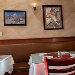 Everest Restaurant