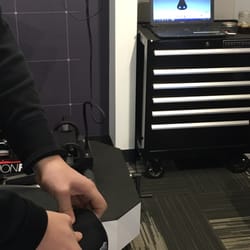 Trek Bicycle Store - You can see Sean pressing his thumbs into the seat and this is instantly show on the laptop.