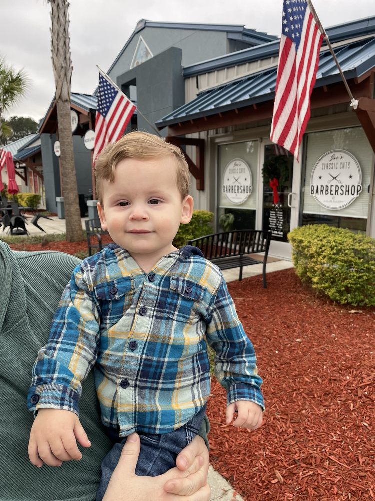 Joe’s Classic Cuts Logo