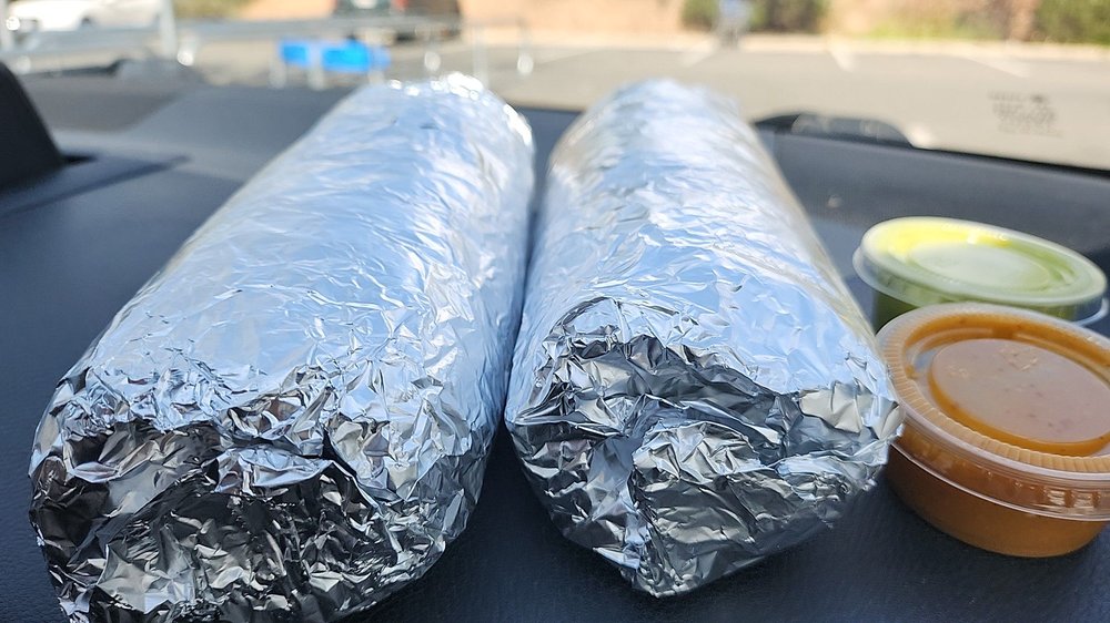 Self Made Billiards and Taqueria — restaurante mexicano en Clearlake