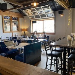 219 Taproom - Seating area