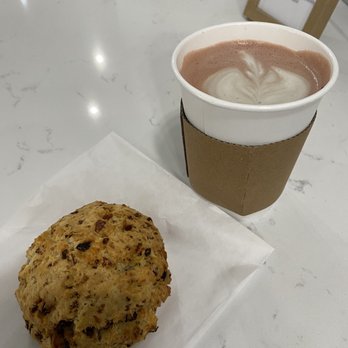Happy Monday Coffee - Loop - Coffee & Tea Near Me - Chicago, Illinois