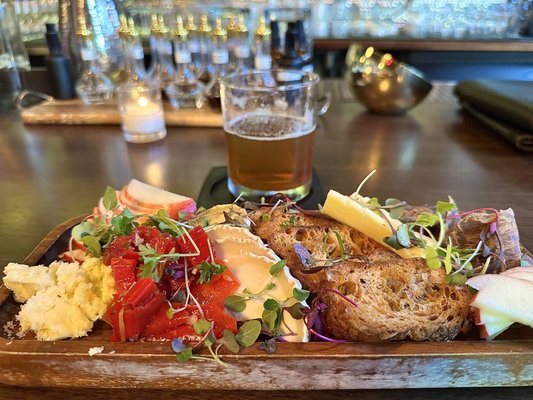 Fools and horses by null