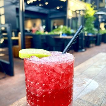 Lido Bottle Works - Peninsula margarita - Wine Bars Near Me - Newport Beach, California Lido Bottle Works - Peninsula margarita - Wine Bars Near Me - Newport Beach, California