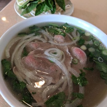 Pho Paris - Noodle soup with rare eye round steak and tripe - Vietnamese Near Me - Peabody, Massachusetts Pho Paris - Noodle soup with rare eye round steak and tripe - Vietnamese Near Me - Peabody, Massachusetts