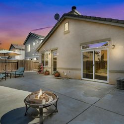 EQ Productions - Beautiful light scene of the backyard on one of my listings!
