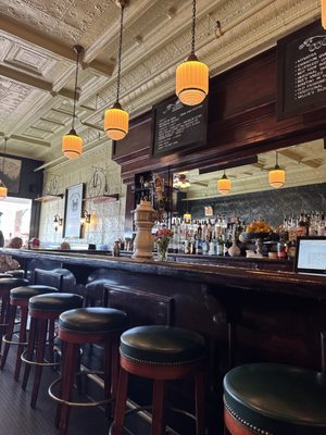 Millie's on Main by null