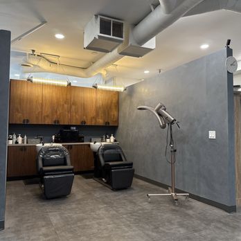 Naamza - Cleaaannn - Hair Salons Near Me - Los Angeles, California Naamza - Cleaaannn - Hair Salons Near Me - Los Angeles, California
