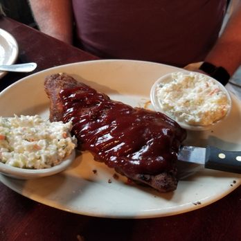 The Old Talbott Tavern - Ribs with double coleslaw - Bars Near Me - Bardstown, Kentucky