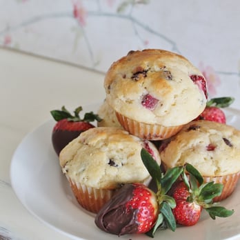 Hidden Brook Winery - Happy Mother's Day! Half-priced tastings for moms! Wine sparkler, muffins, and chocolate covered strawberries just for her! - Wineries Near Me - Leesburg, Virginia
