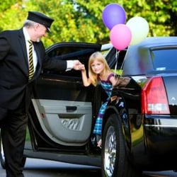 Alpha Limousine of Nashville - Choose Alpha Limousine for your next Birthday Party!