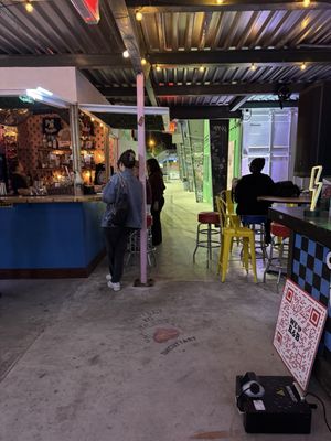 Skatebird Miami by null