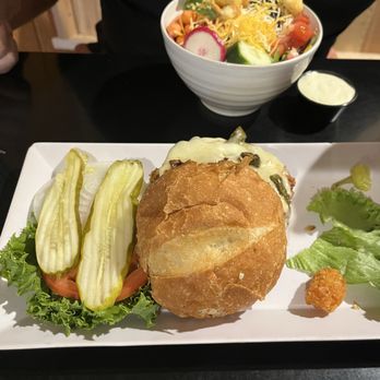 Frontier - Jalapeno burger and side salad - Comfort Food Near Me - Haines, Oregon