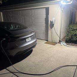 Tesla 48Amp charger Tesla 48Amp charger