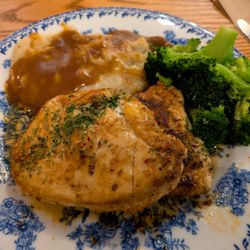 Cracker Barrel, Kingsland