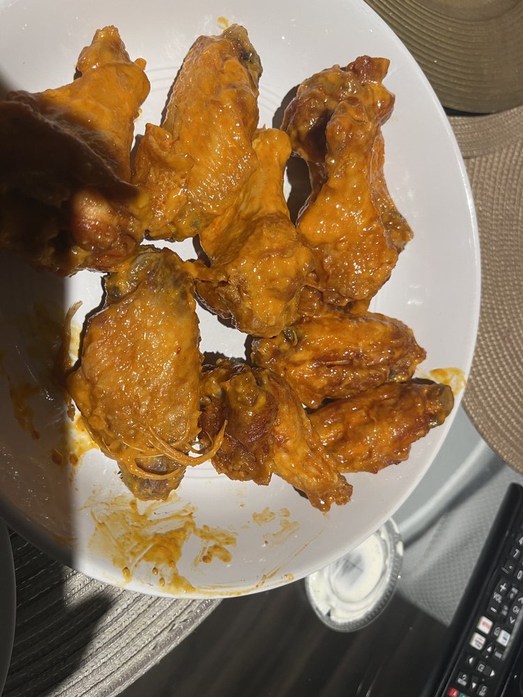 VELOCITY WINGS Updated October 2024 41 Photos & 143 Reviews 12853