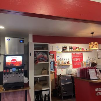 Curry Boys BBQ - inside - Barbeque Near Me - Nashville, Tennessee