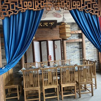 Xiang Hotpot-Brooklyn - Private room separated by curtains for bigger parties - Chinese Near Me - Brooklyn, New York Xiang Hotpot-Brooklyn - Private room separated by curtains for bigger parties - Chinese Near Me - Brooklyn, New York