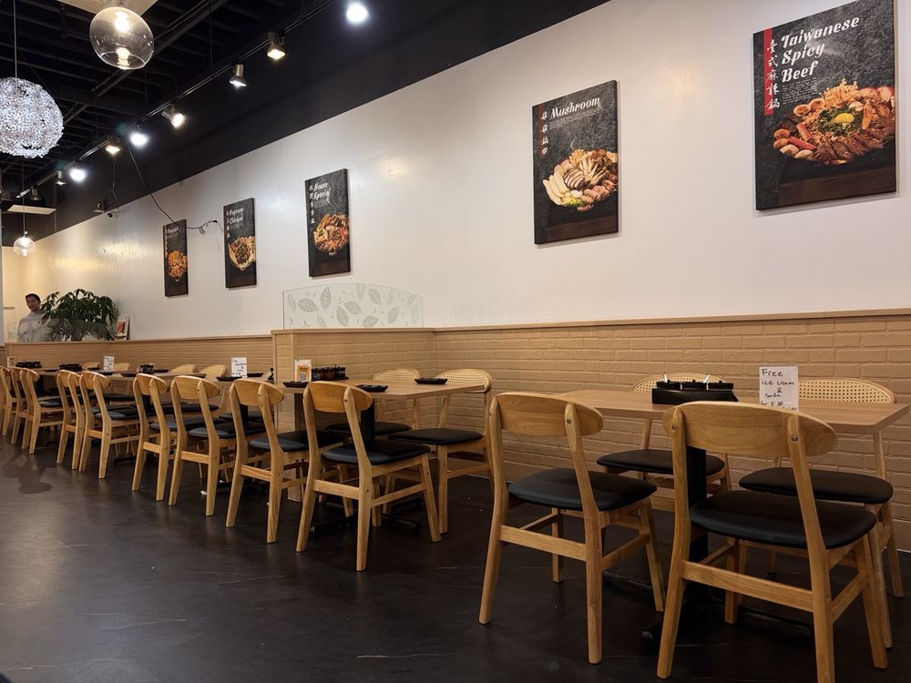 Pot on Fire - Photo 2