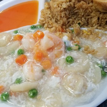Asian Spice - Shrimp in Lobster sauce with fried rice and crab rations. Generous portion for lunch at a great price. - Chinese Near Me - Tucson, Arizona Asian Spice - Shrimp in Lobster sauce with fried rice and crab rations. Generous portion for lunch at a great price. - Chinese Near Me - Tucson, Arizona