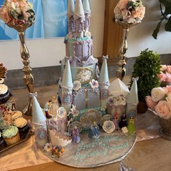 Krumbs Cakes - Marzipan Cinderella Princess Cake