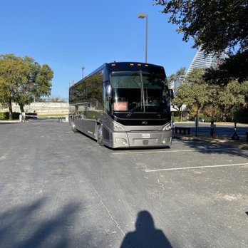 Vonlane - Pull up to the Hyatt and jump on the bus 15 minutes before departure. Like the good days at the old Austin airport. - Transportation Near Me - Austin, Texas Vonlane - Pull up to the Hyatt and jump on the bus 15 minutes before departure. Like the good days at the old Austin airport. - Transportation Near Me - Austin, Texas