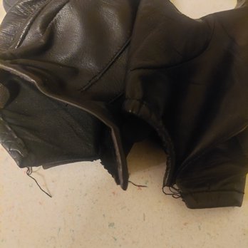 Galls - Again cheaply made for $30.00 price tag!! - Accessories Near Me - Los Angeles, California
