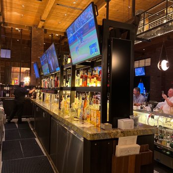 Kelsey's - Bar - New American Near Me - Temecula, California