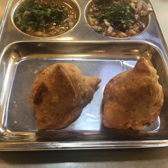 Vik's Chaat - Samosa chole - Indian Near Me - Berkeley, California Vik's Chaat - Samosa chole - Indian Near Me - Berkeley, California