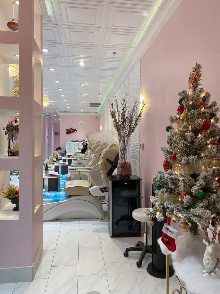 FIRST NAILS AND SPA CLOSED 78 Photos & 37 Reviews 8902 E Via Linda, Scottsdale, Arizona