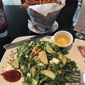 Stephanie's - American Near Me - Boston, Massachusetts Stephanie's - American Near Me - Boston, Massachusetts