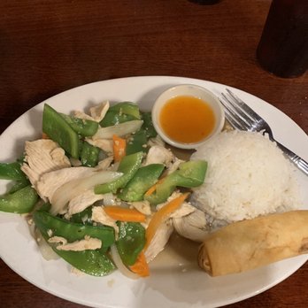 Thai Taste - Don't remember the name of this, but it was delicious!! Chicken, onions, carrots, green peppers, pea pods (I think). So flavorful! - Thai Near Me - Charlotte, North Carolina Thai Taste - Don't remember the name of this, but it was delicious!! Chicken, onions, carrots, green peppers, pea pods (I think). So flavorful! - Thai Near Me - Charlotte, North Carolina