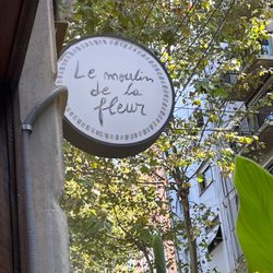 Le Moulin De La Fleur