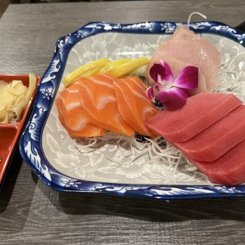 Sushi Bella - 3x3x3 sashimi combo - Sushi Bars Near Me - Desert Hot Springs, California Sushi Bella - 3x3x3 sashimi combo - Sushi Bars Near Me - Desert Hot Springs, California