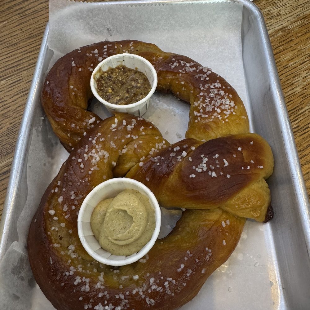 Blind Bat Brewery Bistro - Pretzel - Brewpubs Near Me - Centerport, New York