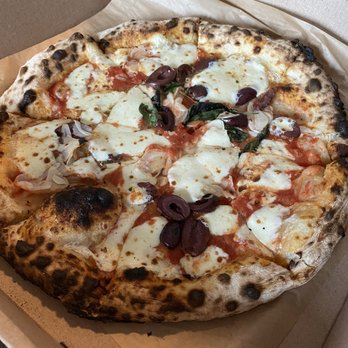 Saraghina Restaurant - Napoli without anchovies - Pizza Near Me - Brooklyn, New York Saraghina Restaurant - Napoli without anchovies - Pizza Near Me - Brooklyn, New York