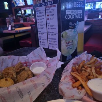 Bubba's 33 - American Near Me - Fishers, Indiana