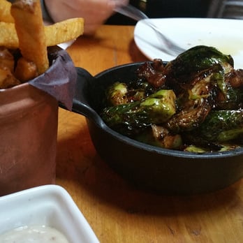 Gusto 101 - Italian Near Me - Toronto, Ontario