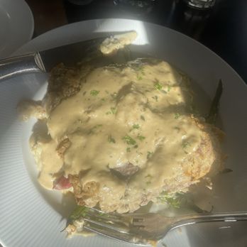 Bubba - Chicken Fried Steak over Garlic Mash - Southern Near Me - Des Moines, Iowa