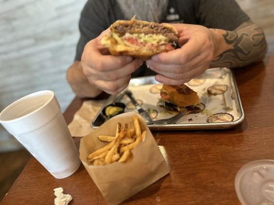 Brandani’s Burgers, Tacos & Brews by null