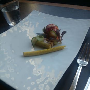 Per Se - Lobster roll - maine lobster, tomato pain perdu, persian cucumbers, sauce gribiche - French Near Me - New York, New York Per Se - Lobster roll - maine lobster, tomato pain perdu, persian cucumbers, sauce gribiche - French Near Me - New York, New York