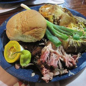 Missouri Hick Barbeque - Sampler Platter - Barbeque Near Me - Cuba, Missouri