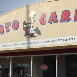 Punto Caribe Restaurant - Front of the restaurant