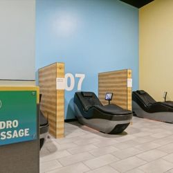 Crunch Fitness - Maple Grove