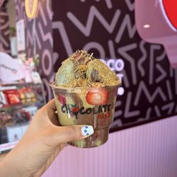 Chocolate Bash - Dubai Strawberry Cup (@justjewelvibes)