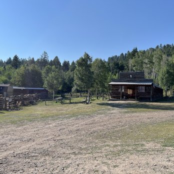 Rusty Spurr Ranch - Horseback Riding Near Me - Kremmling, Colorado