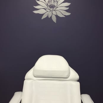 Anna Elizabeth Esthetics - The waxing room - Skin Care Near Me - Kenmore, New York