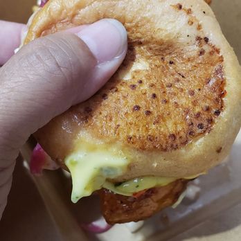 Madbun - Thai Sweet Chili Chicken slider - Asian Fusion Near Me - Rancho Cucamonga, California
