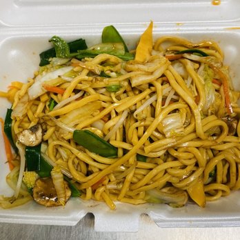 Shanghai Chinese Restaurant - Vegetables Lo Mein - Chinese Near Me - Delaware, Ohio