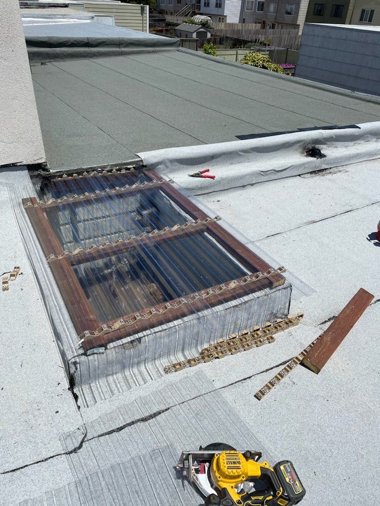 Slide of Paragon Roofing